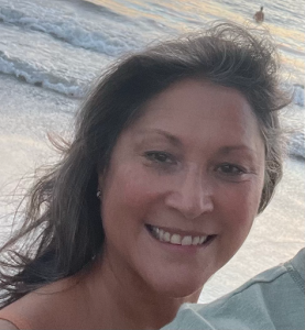 A photo of Evangelin smiling. She is a psychologist in St. Pete, FL, and offer support with Tampa therapy and other services. Learn more by searching for “psychologist St. Pete” for support today. Or, search for "psychologist Tampa fl" for more support.